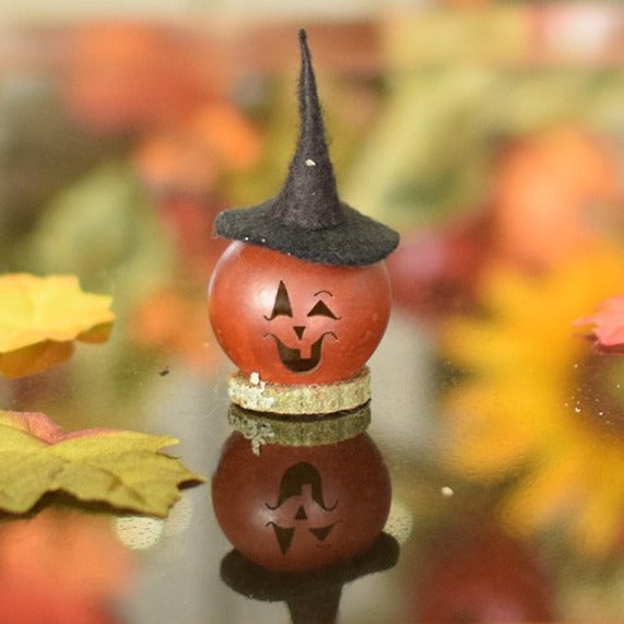 Lil Klarrisa Witch Mini Gourd
