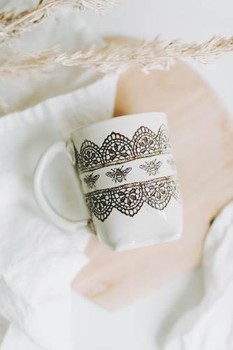 White Lace Bee Mug