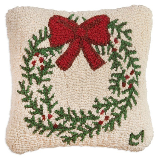 Christmas Wreath Pillow 14 x 14"