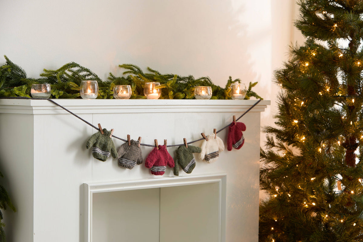 Knit Sweater Winter Garland