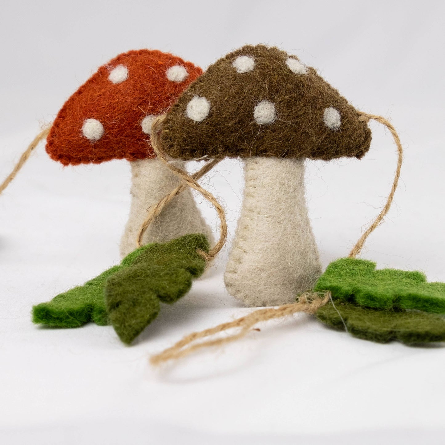 Garland - Felt Multicolor Spotted Mushroom