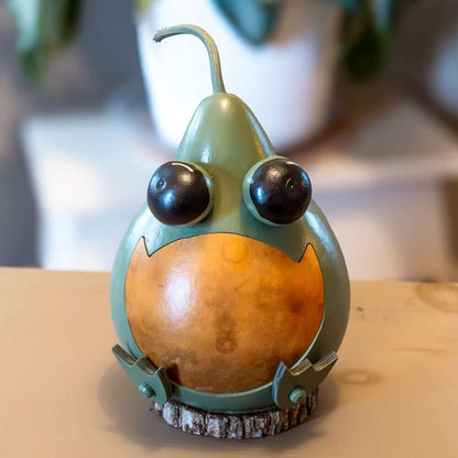 Frankie Frog Gourd Decor