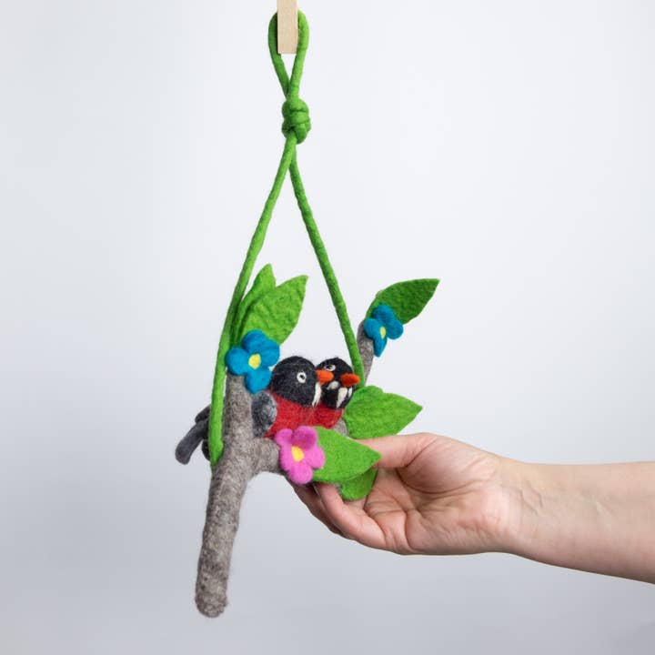 Felt Mobile - Red Robin