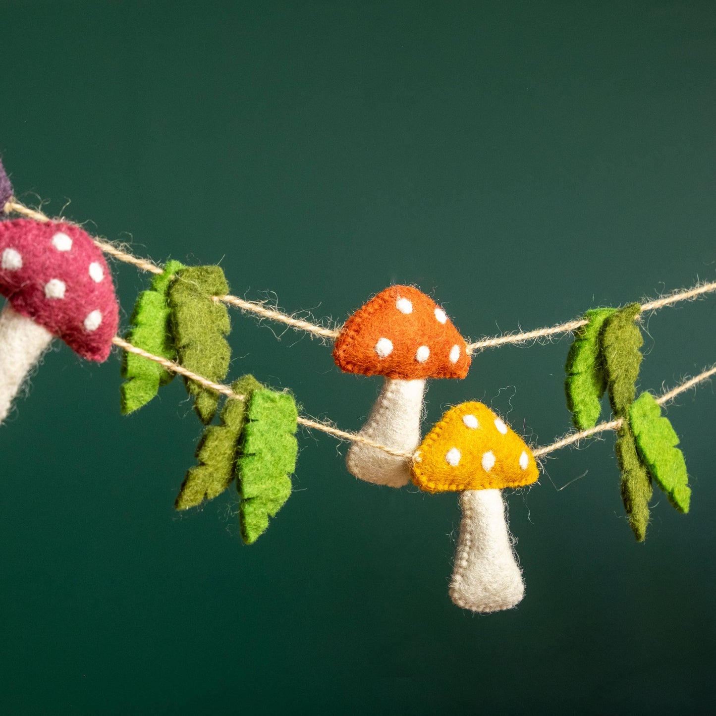 Garland - Felt Multicolor Spotted Mushroom