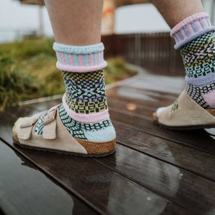 Lilac Crew Socks