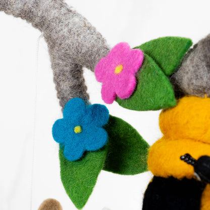 Felt Mobile - Felt Bee Hive and Honey Bee