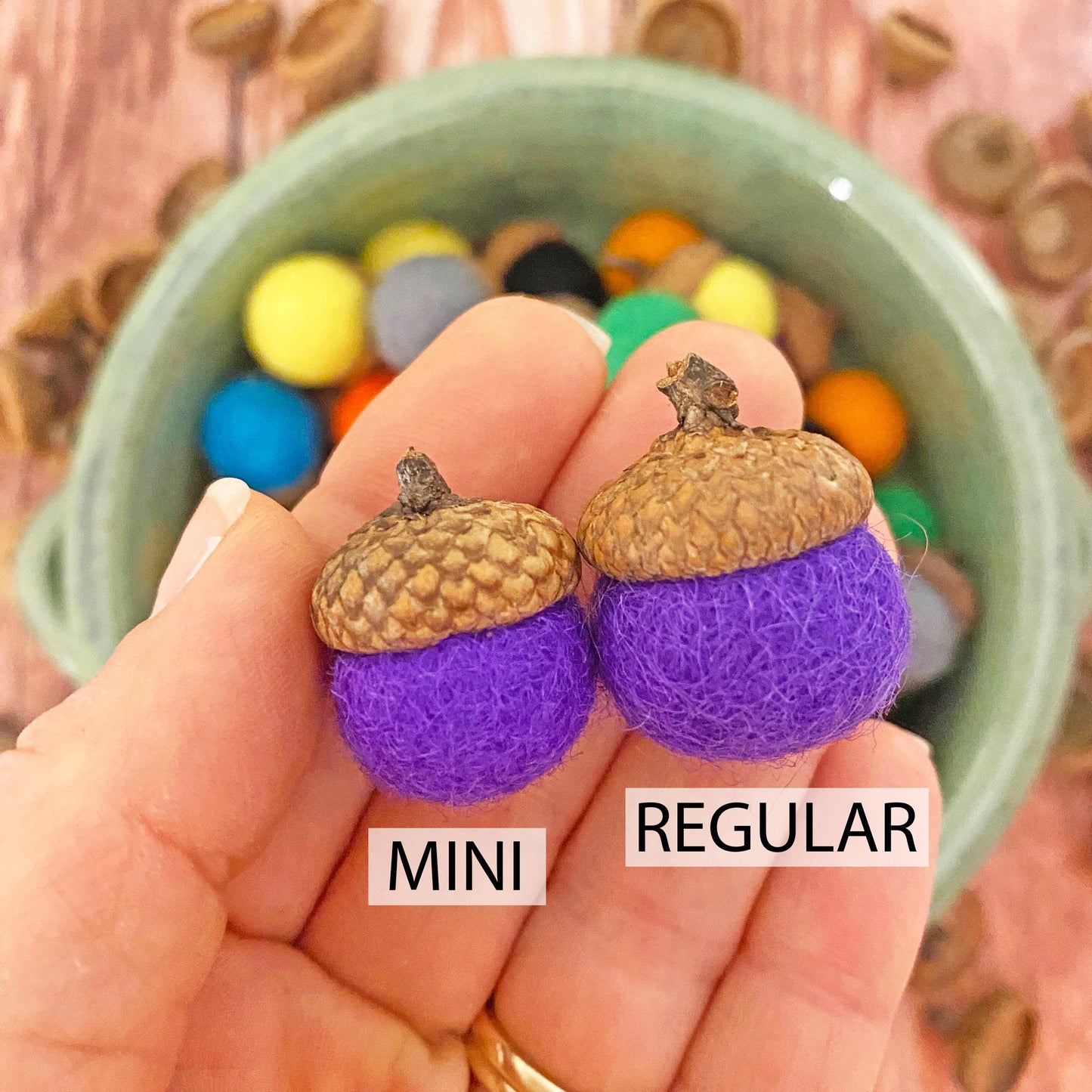 MINI Warm Earth Felt Acorns