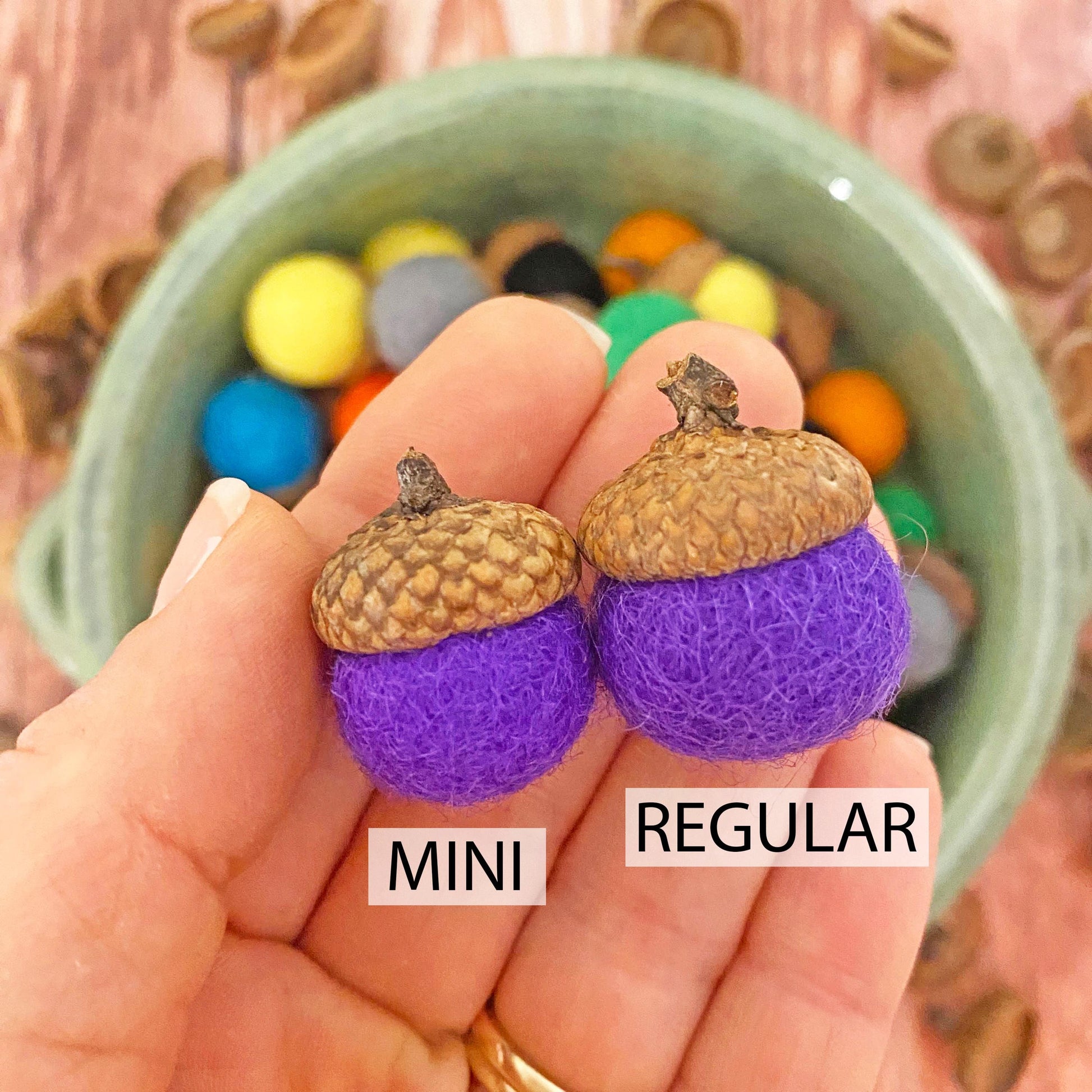 MINI Warm Earth Felt Acorns