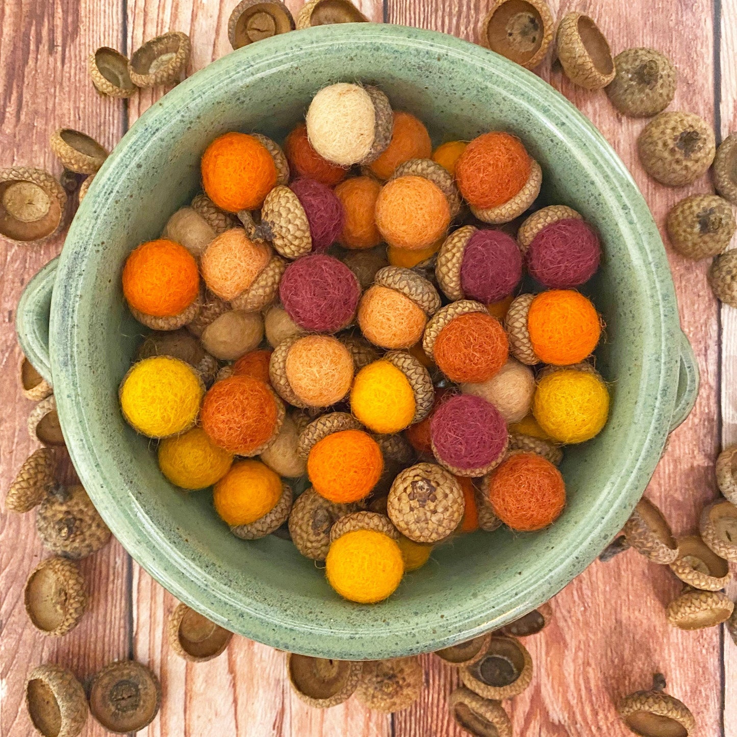 MINI Warm Earth Felt Acorns
