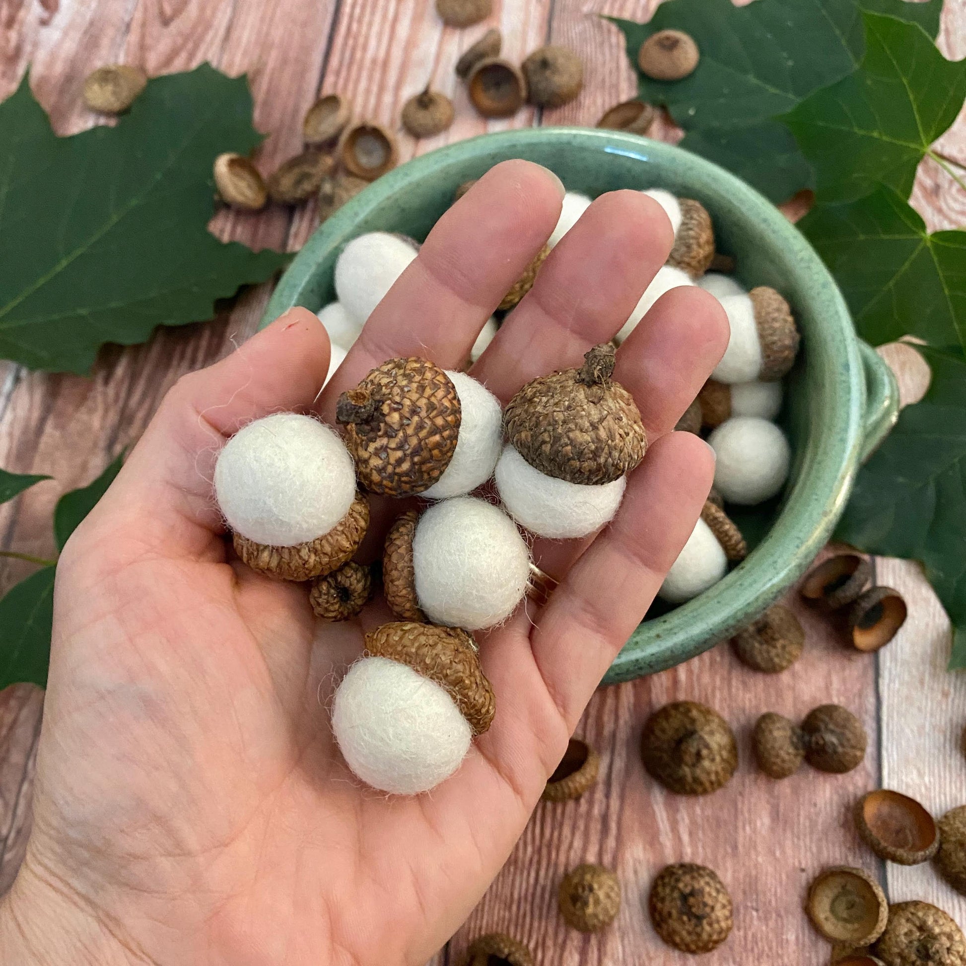 Felt Acorns Fresh Cream