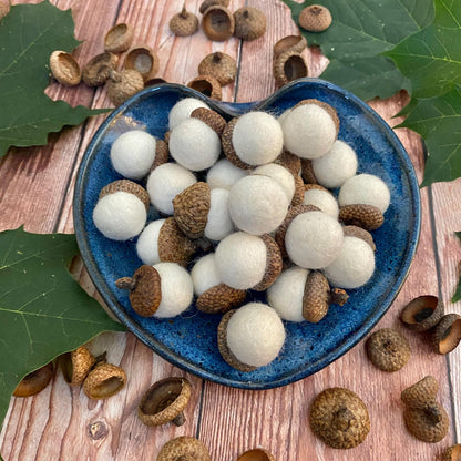 Felt Acorns Fresh Cream