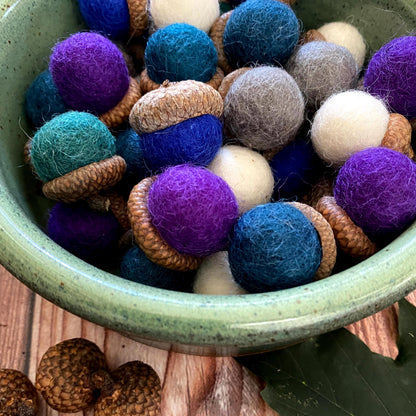 Felt Acorns Coastal Mist