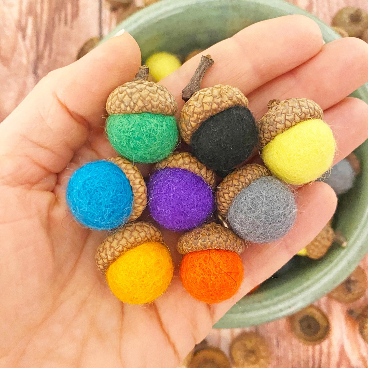 MINI Warm Earth Felt Acorns