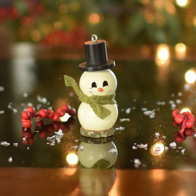 Lil' Meadowbrooke Snowman Gourd Ornament