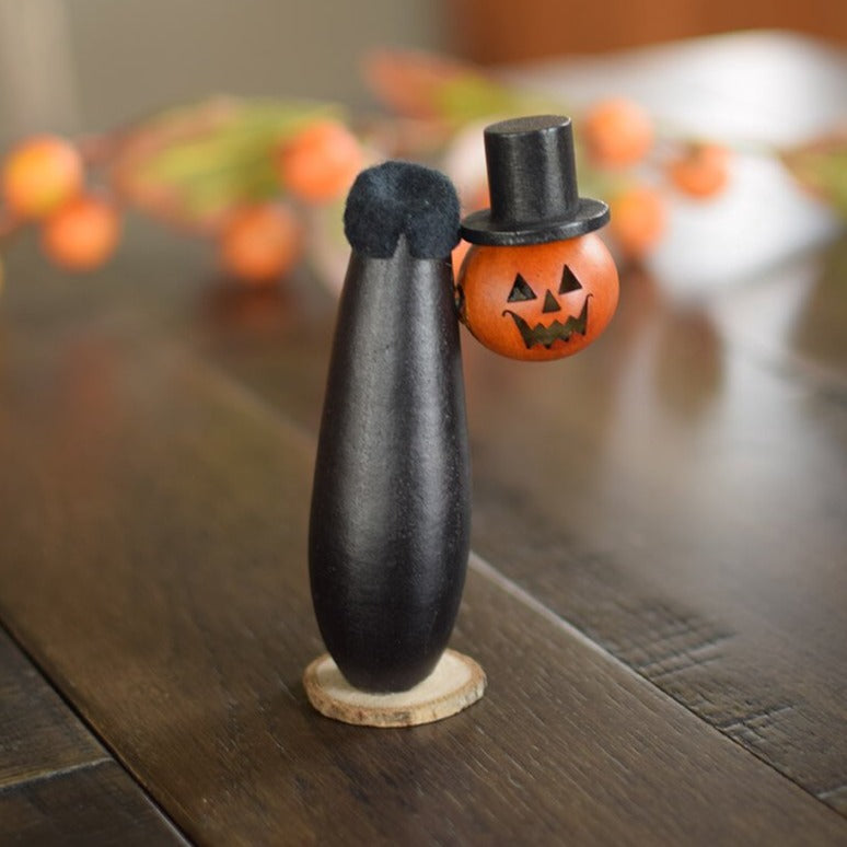 Lil Ichabod Mini Gourd